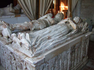 Tomb of Sir Hugh Willoughby (d 1448) and his wife Isabel, in Willoughby-on-the-Wolds parish church
