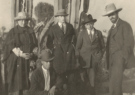 Image of Frieda Lawrence, DH Lawrence and 3 others in Mexico, 1923
