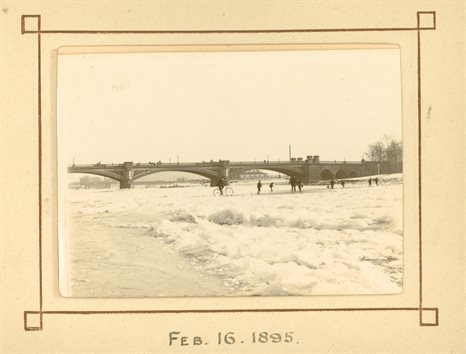 A frozen River Trent at Trent Bridge 16 February 1895. Manuscript Collections, MS 258/3/3