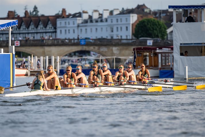 University of Nottingham Women's Eight - British Rowing Awards