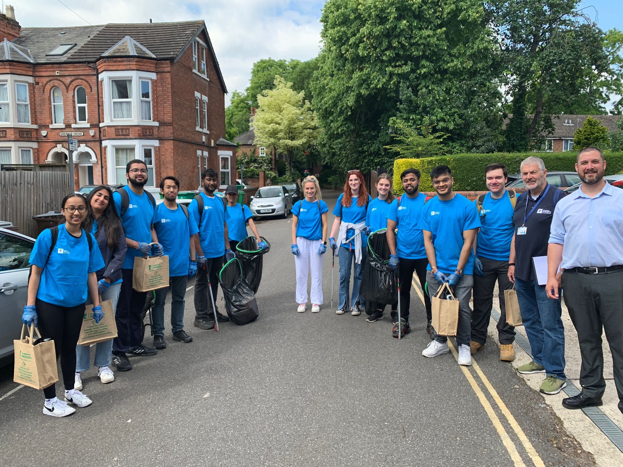 Student Ambassadors keeping the streets of Radford and Lenton clean and promoting good neighbour values