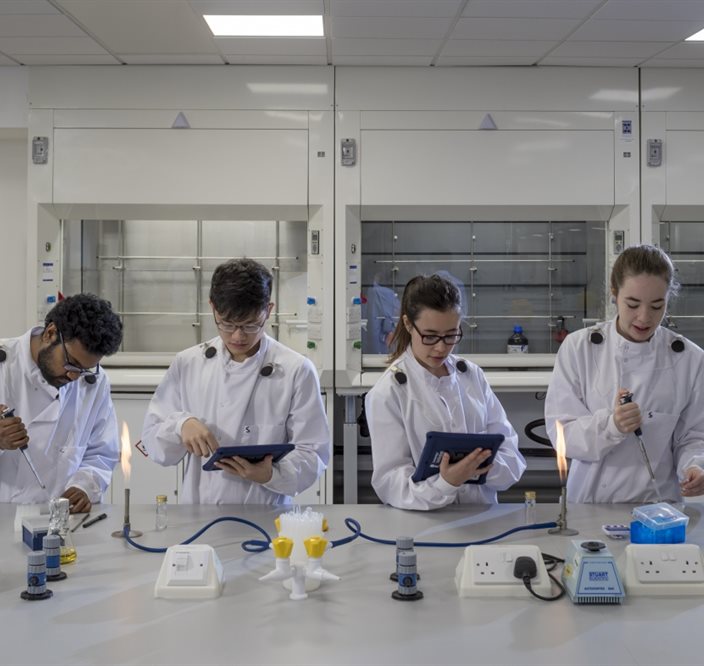 Nottingham students in North lab