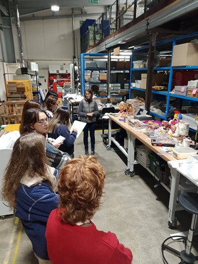 Learning about Object Handling