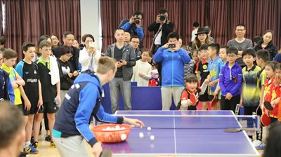 table tennis delegation visit