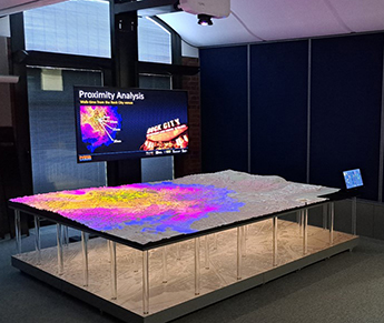 The Nottingham City Projection Augmented Relief Model (PARM)