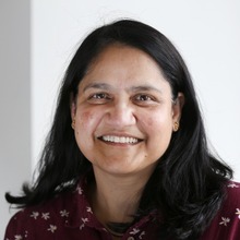 Head and shoulders portrait of Shalini Ojha