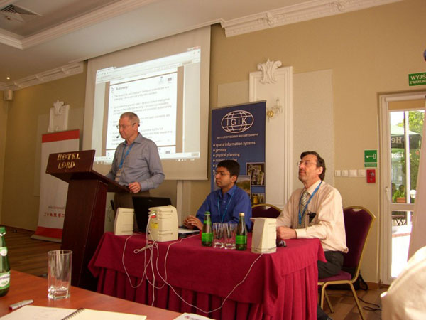 The Issue - First Web Seminar, Warsaw, 2013