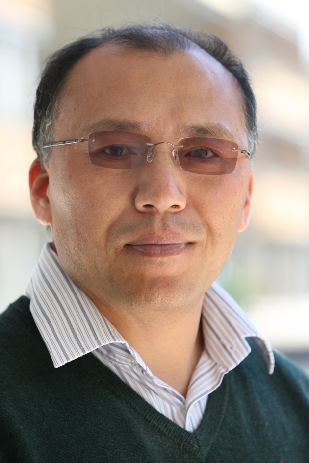 Image of Professor Chengqi Wang