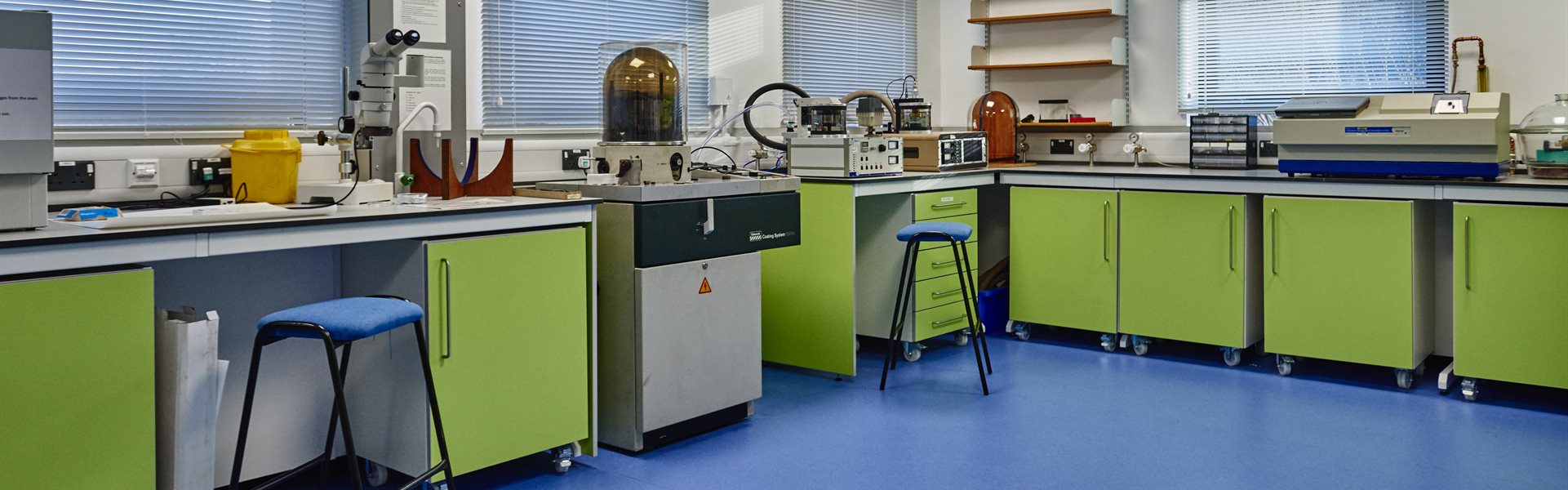 The sample preparation laboratory at the NMRC
